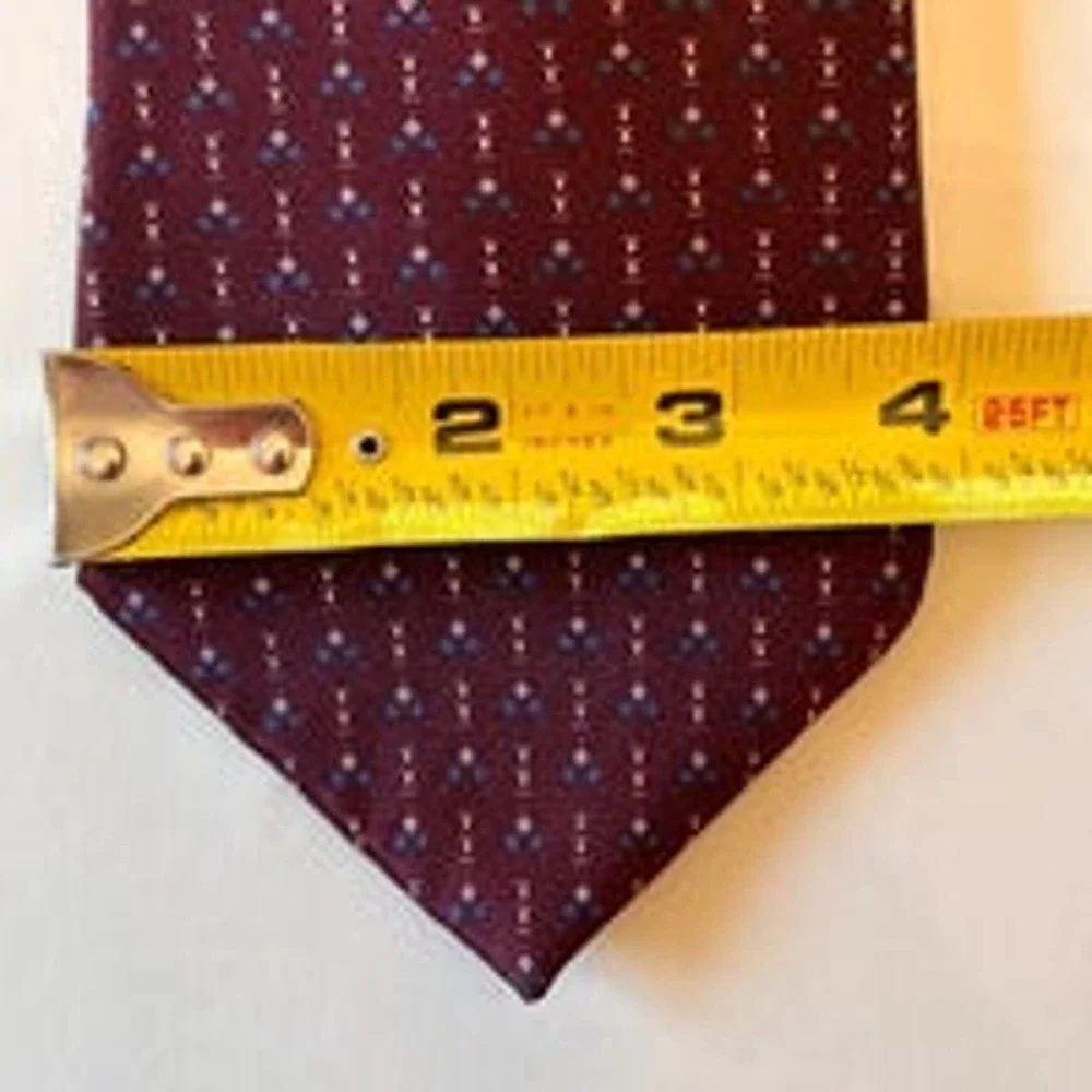 Neo‎ Bill Blass Neck Tie